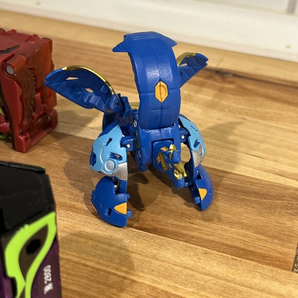 Bakugan Battle Brawlers Mixed Lot of 14 Figures - Picture 5 of 7